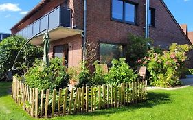 Ferienwohnung Deichblick - Haus Seeschwalbe